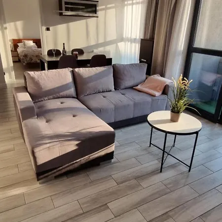 Madelain * Jelení Hora